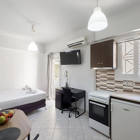 Appartement Pagrati Cozy Retreat à Athènes Extérieur photo